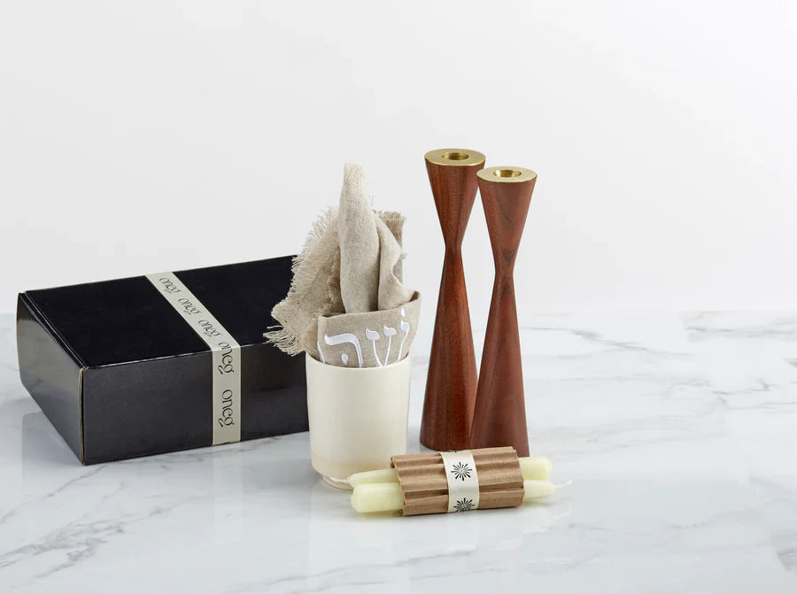 Essentials_Set_Walnut_Beige_Box_6299_900x_1.webp