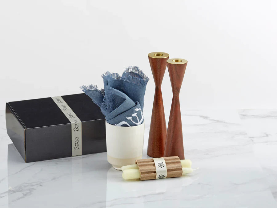 Essentials Set